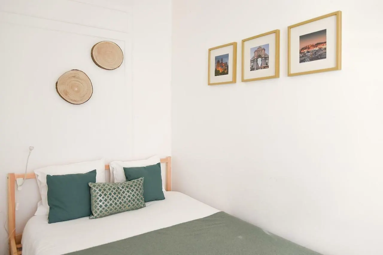 Charming Apartment - Lisbon Center 0*,  Portugal